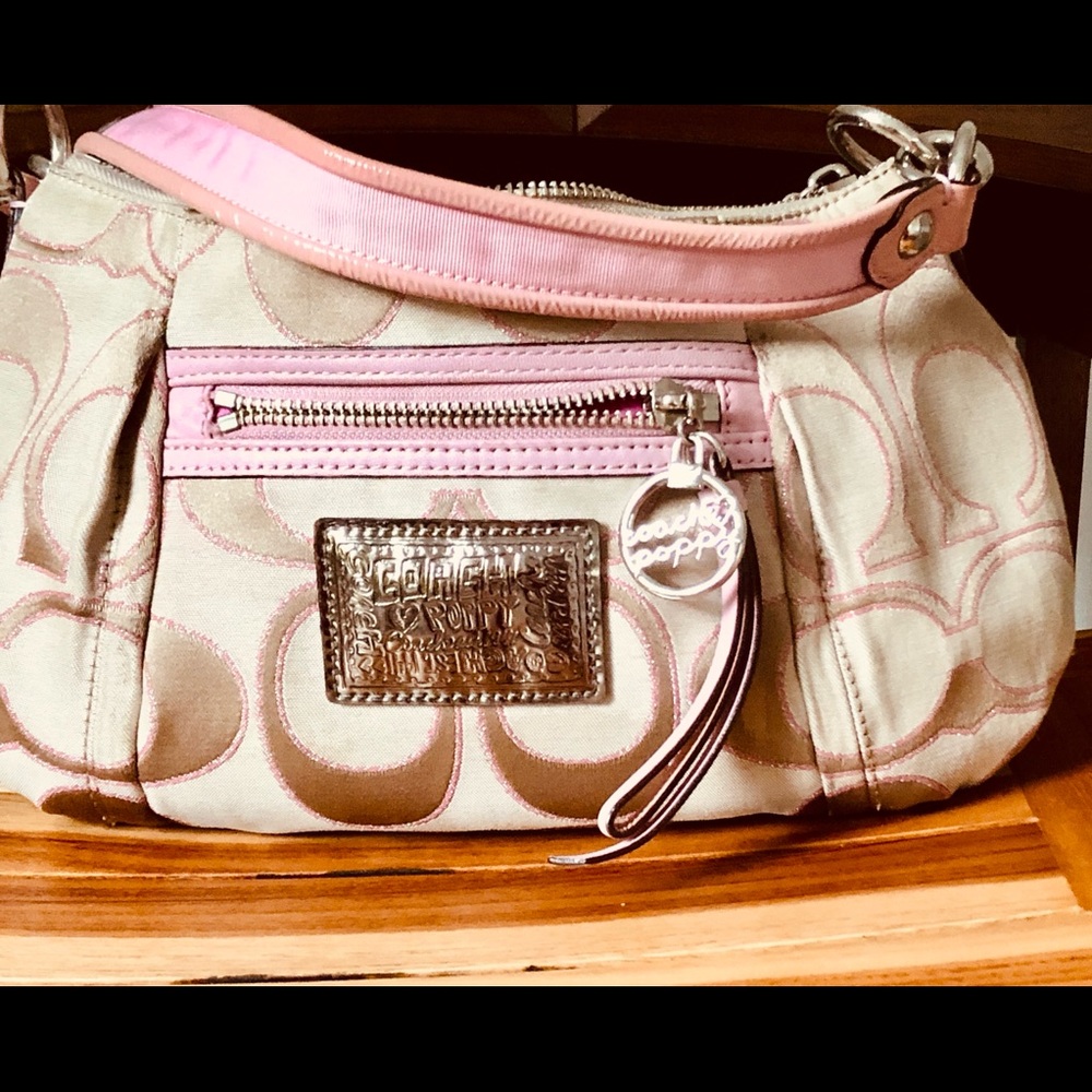 Coach Poppy cross body bag, large ‘C’ design